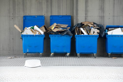 Assessment of loft clearance needs by experts in Upminster